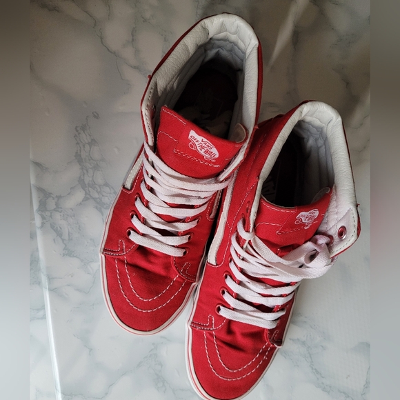 Shoes - Vans Sk8-Hi Skate Shoe size 6.5 men - 8 women Red.